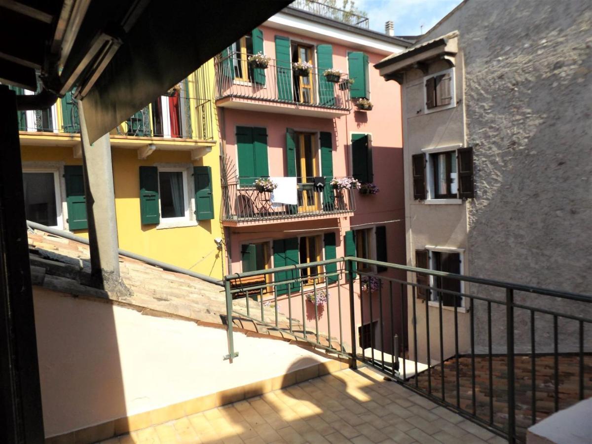 Willa Casa Catullo Garda  Zewnętrze zdjęcie