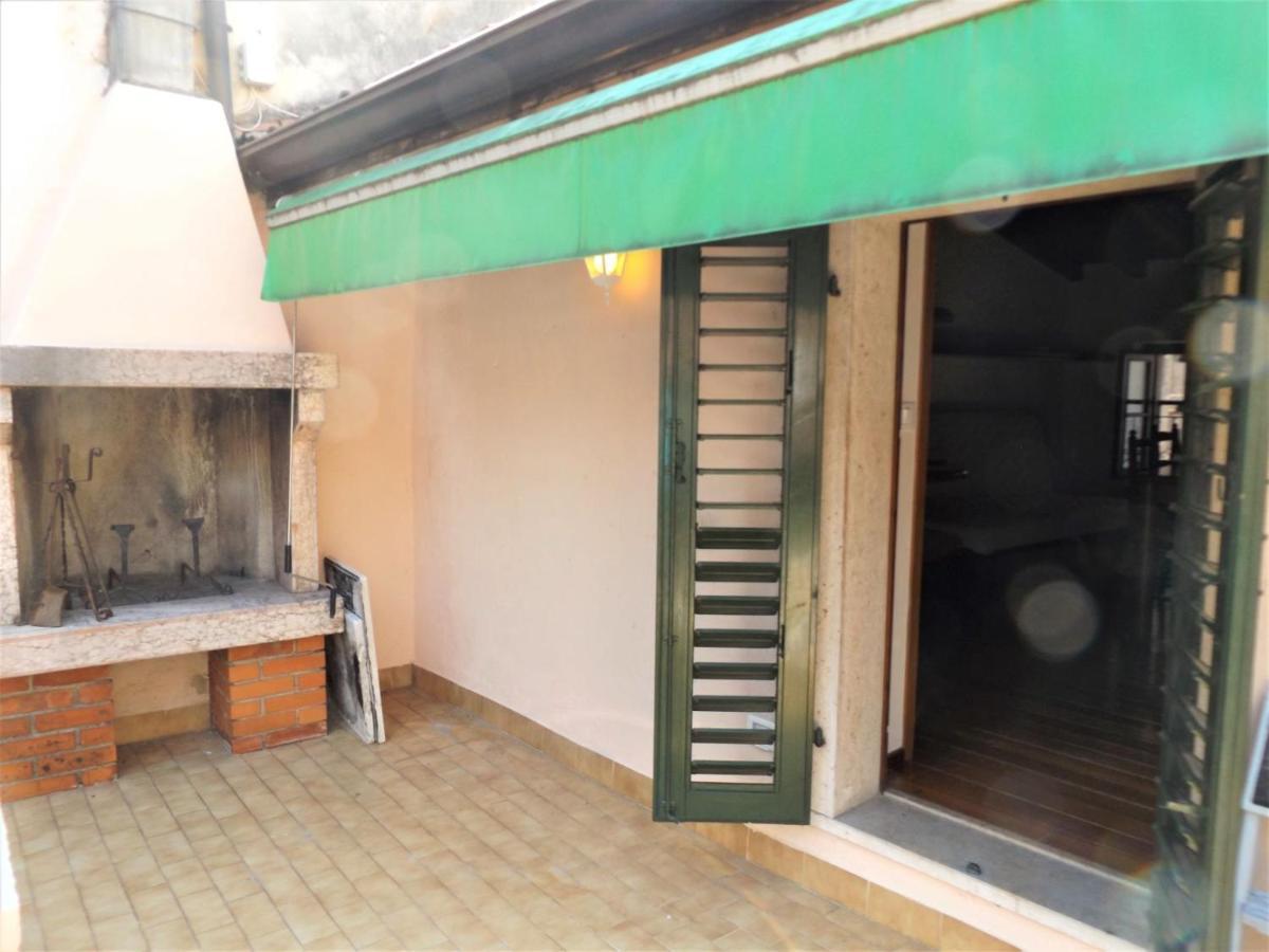 Willa Casa Catullo Garda  Zewnętrze zdjęcie