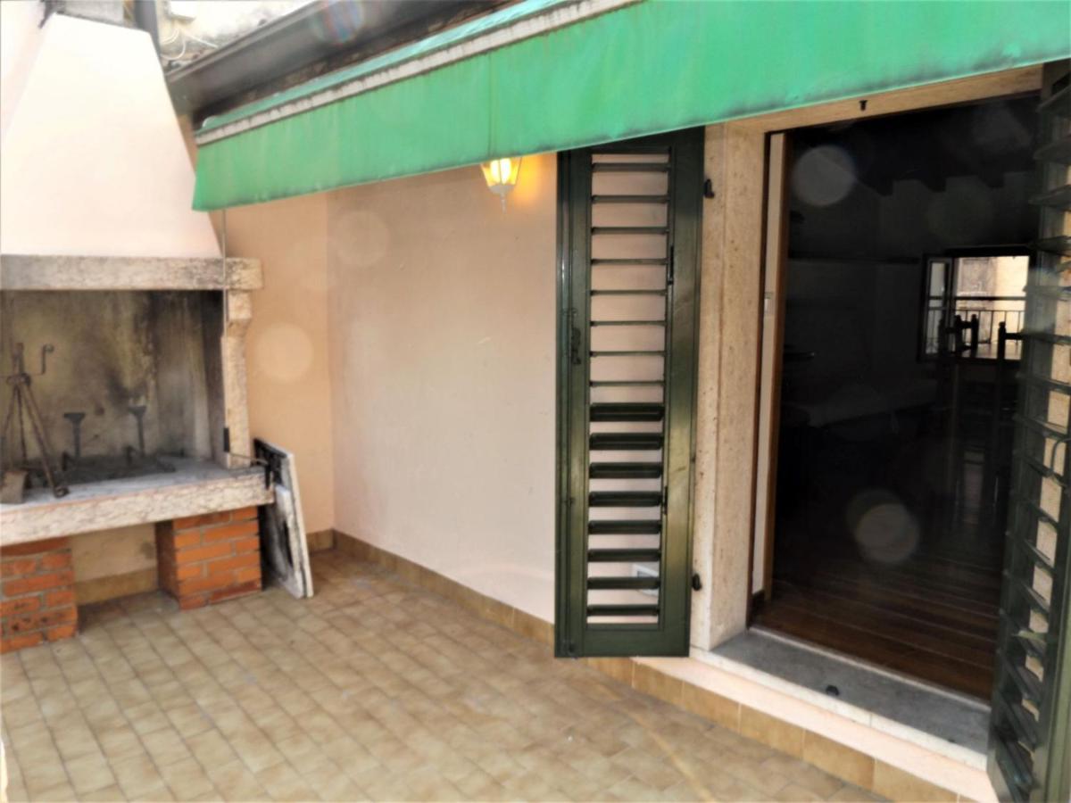 Willa Casa Catullo Garda  Zewnętrze zdjęcie